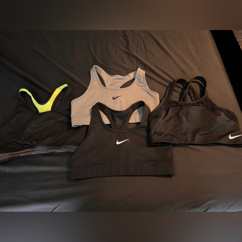 Women’s Nike Sports Bra lot